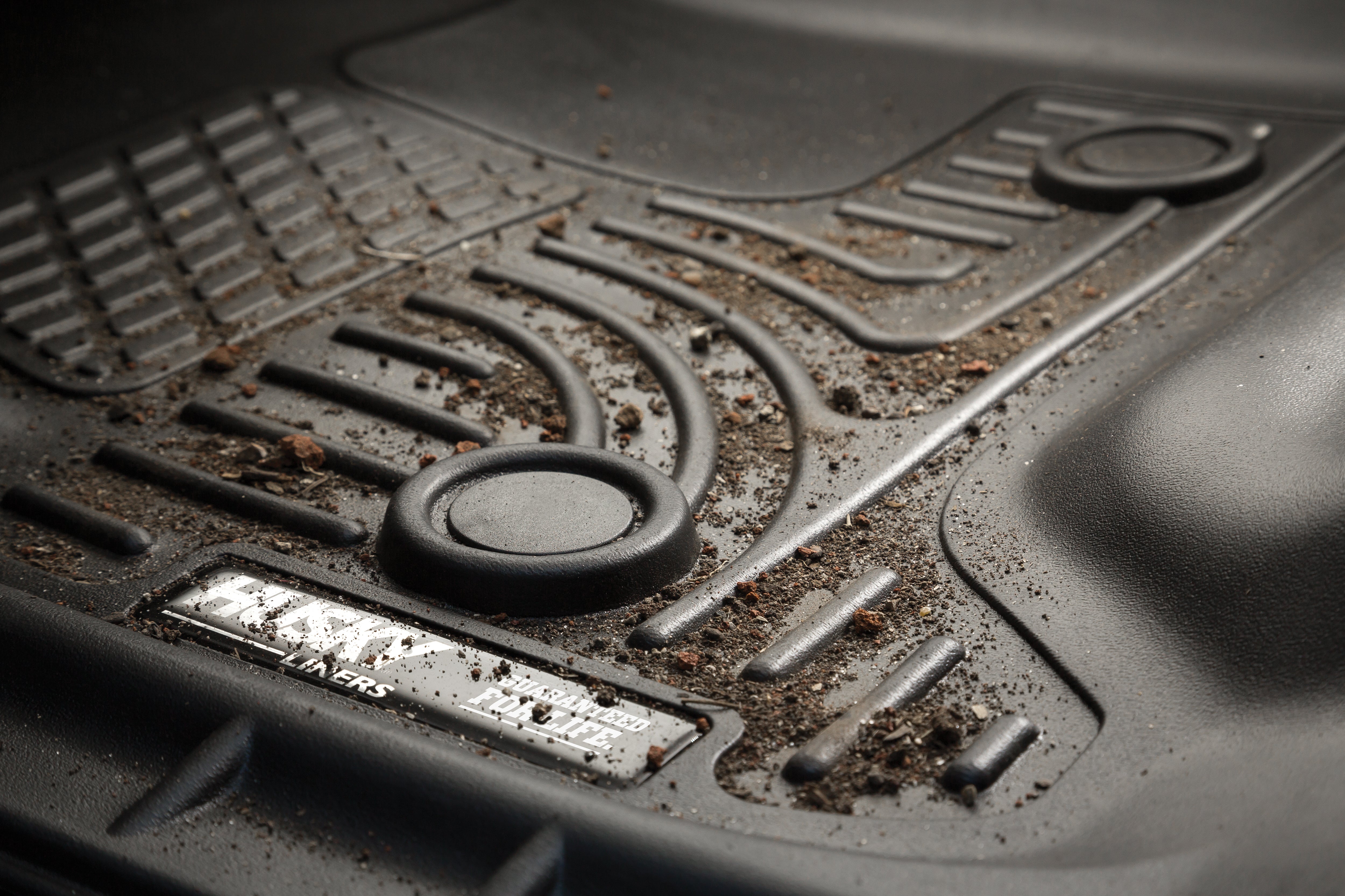 HUSKY LINERS X-ACT 09-18 Dodge Ram 1500 Crew Cab
