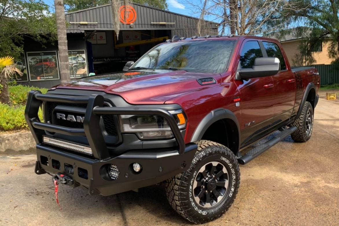 TRAILREADY *DJII* 2500/3500 FULL Guard 2019+ BULLBAR